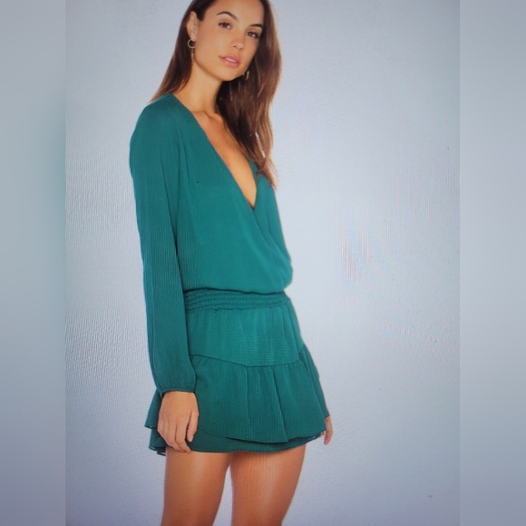 KRISA X REVOLVE Smocked Surplice Dress. Sold Out On Revolve. Size L NWT - Picture 2 of 4